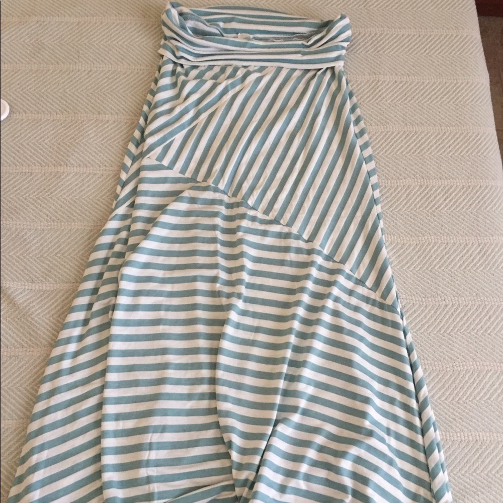 Ultra comfy cute striped skirt